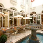 California Champs Elysees Hotel Paris