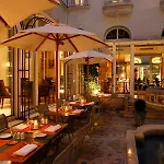 California Champs Elysees 4* Paris
