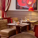 Hotel California Champs Elysees 4*