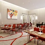 Hotel California Champs Elysees