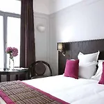 California Champs Elysees Hotel 4*