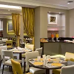 California Champs Elysees Hotel Paris