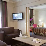 California Champs Elysees Hotel 4*