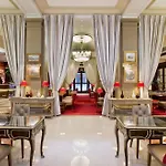 California Champs Elysees Hotel Paris