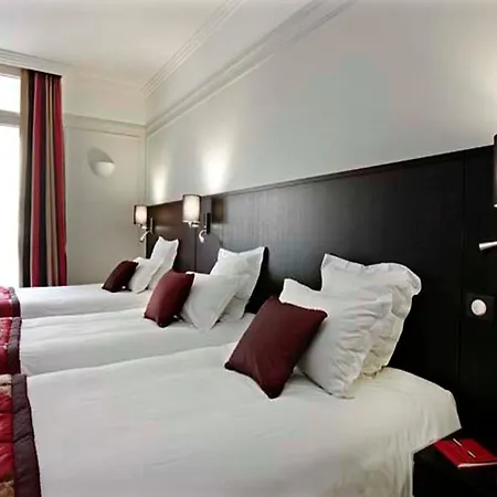 Hotel California Champs Elysees 4*