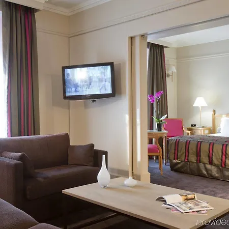 California Champs Elysees Hotel 4*
