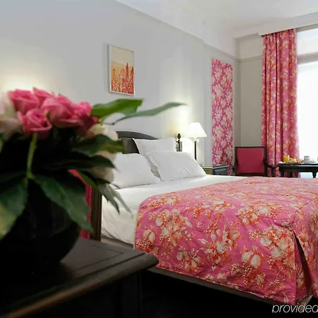 California Champs Elysees Hotel Parigi