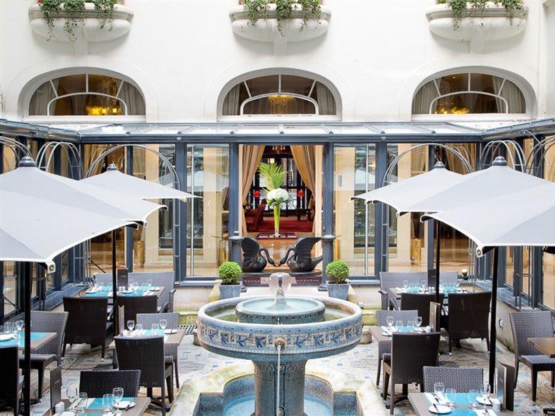 Hotel California Champs Elysees Paris