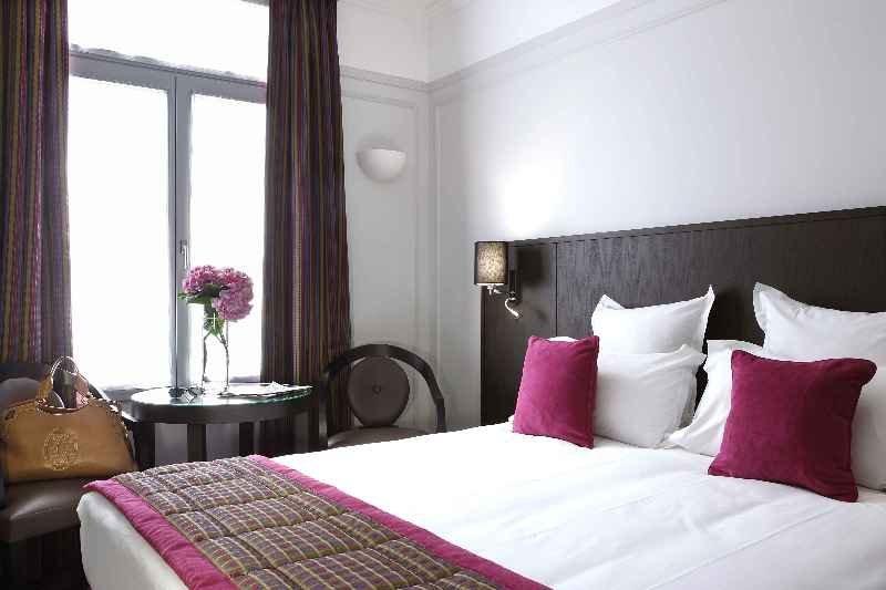 California Champs Elysees Hotel 4*