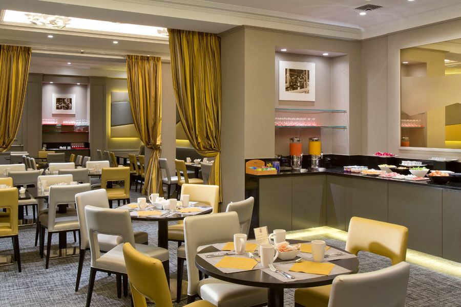 California Champs Elysees Hotel Paris