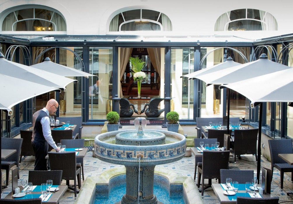 Hotel California Champs Elysees Paris