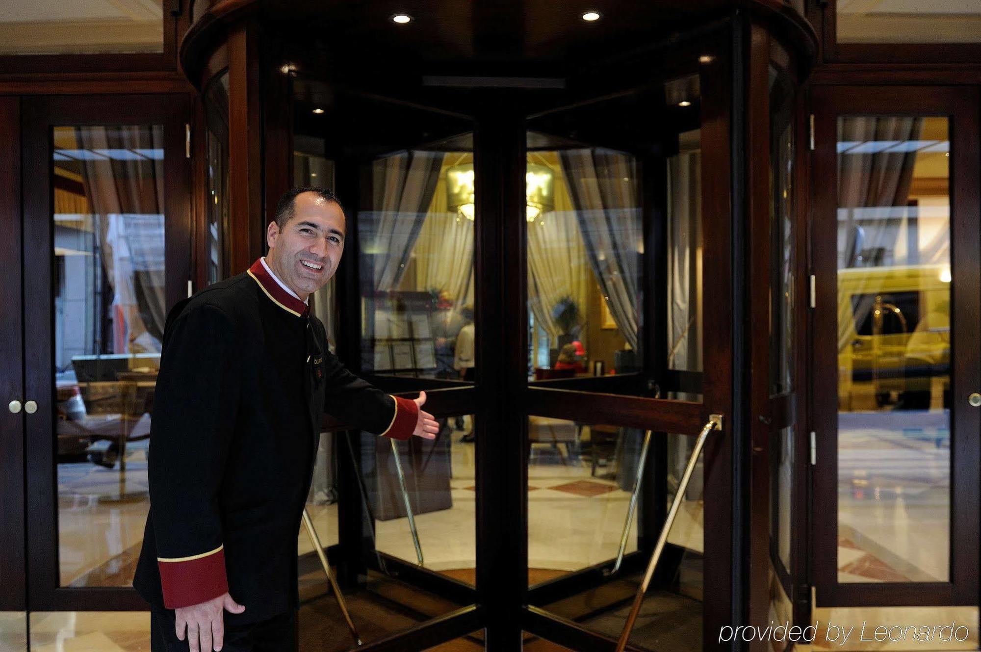 Hotel California Champs Elysees