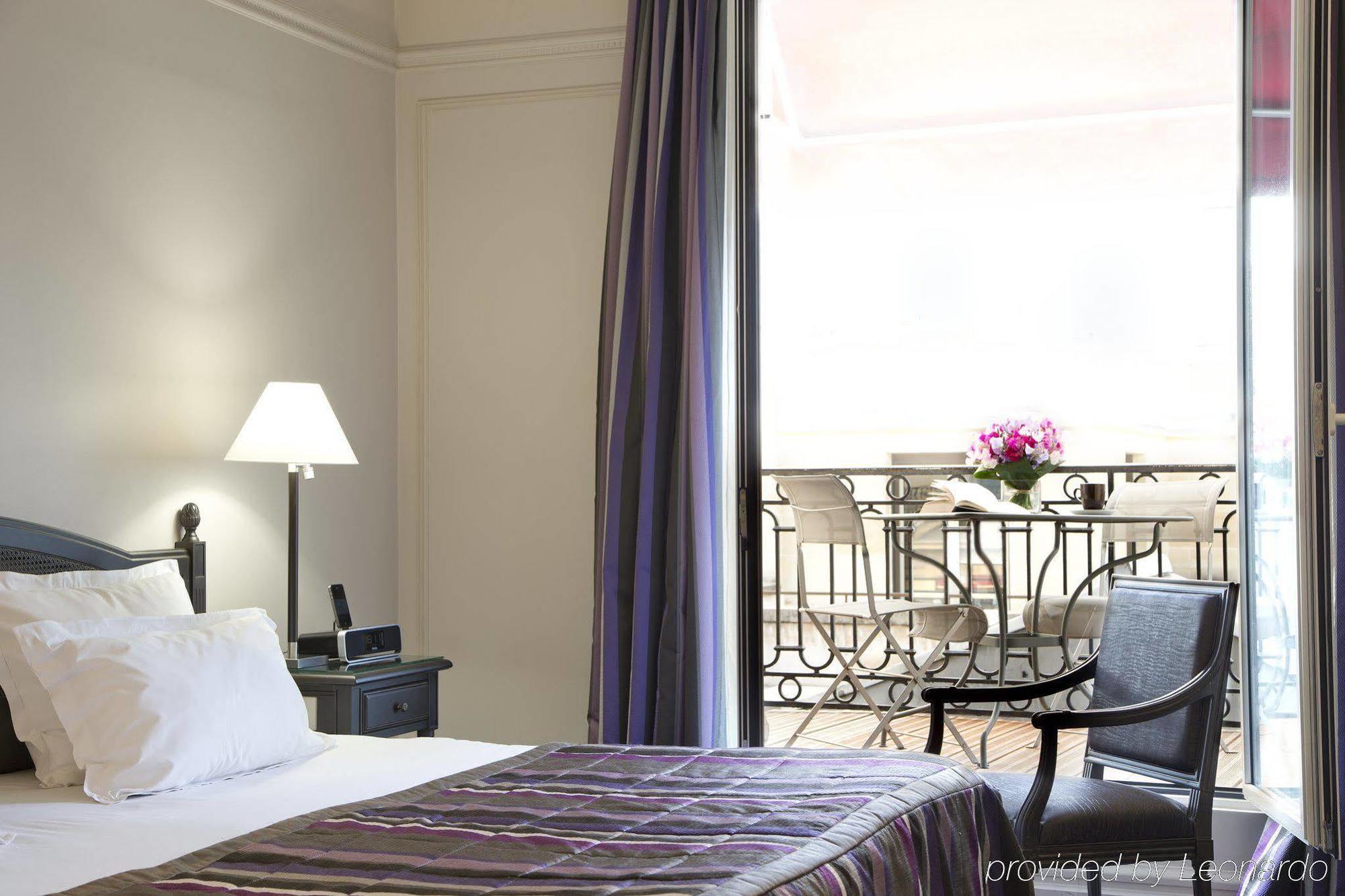 California Champs Elysees Hotel 4*